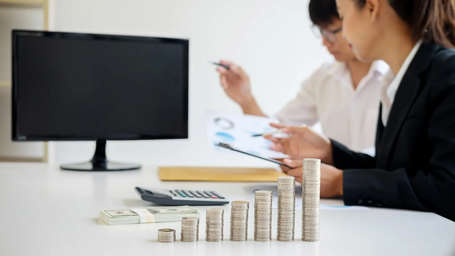 返金の勘定科目と仕訳例│したとき・されたときを事例別で簡単解説